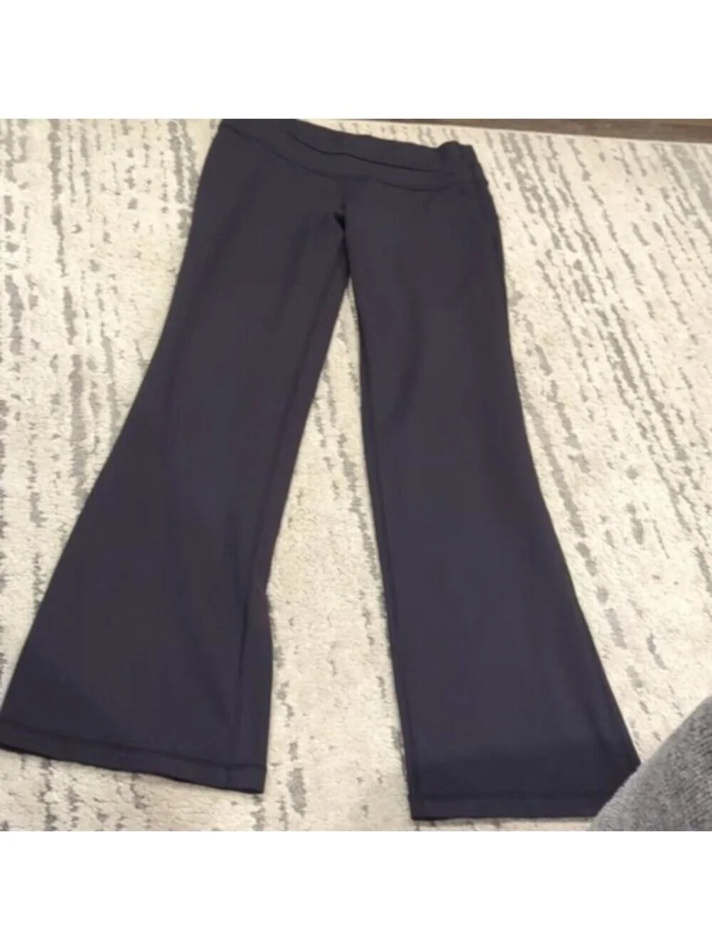Lululemon Astro Pant Black EUC